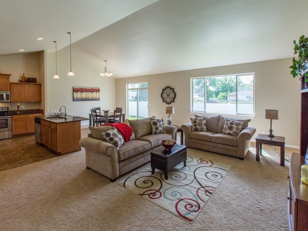 420 S St Charles St - Photo 5