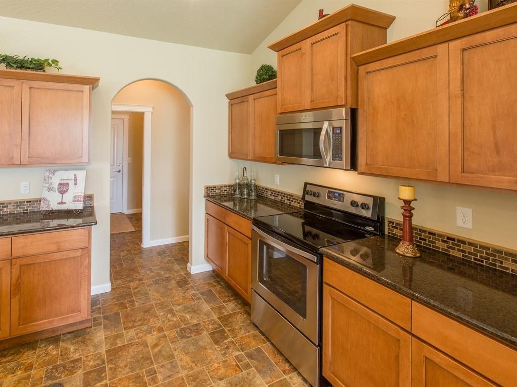 420 S St Charles St - Photo 10