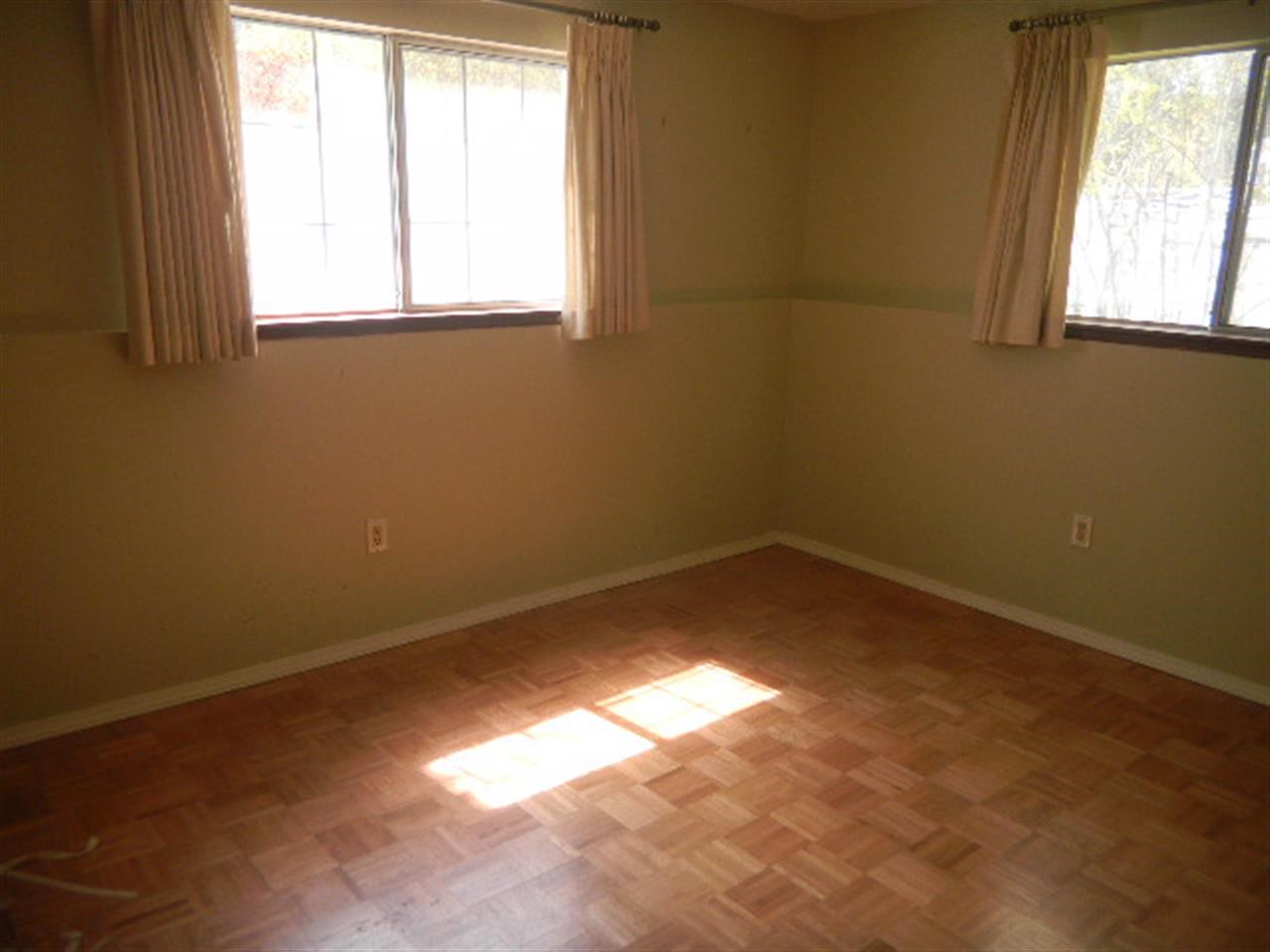 821 E 24TH Ave - Photo 9