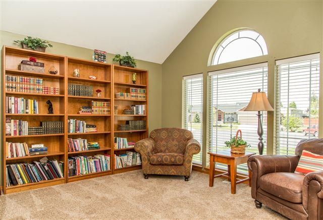 610 E Westcrest Rd - Photo 11