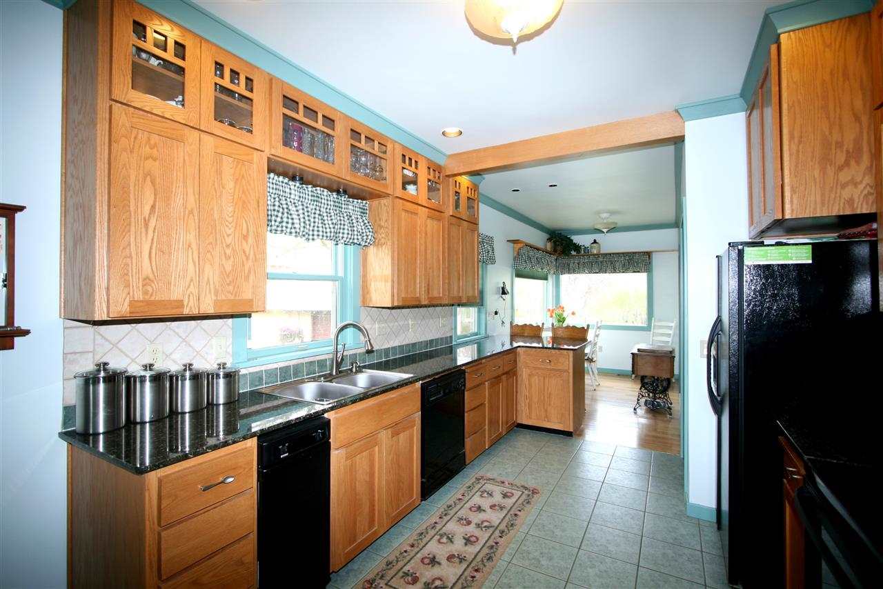 1227 N Sherwood St - Photo 6