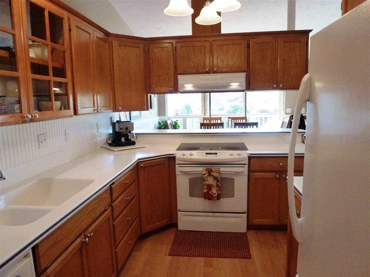 3822 S Alder Dr - Photo 3