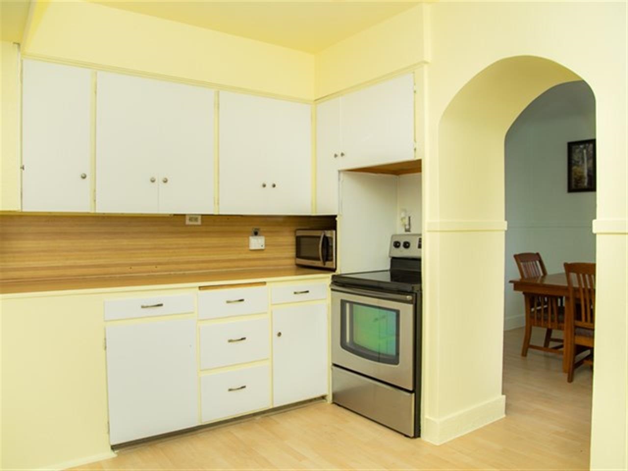 8724 E Main Ave - Photo 3