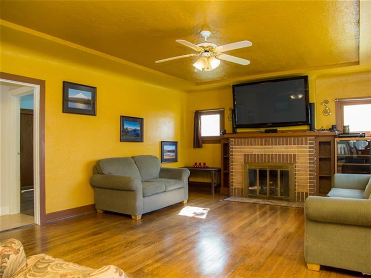 8724 E Main Ave - Photo 7