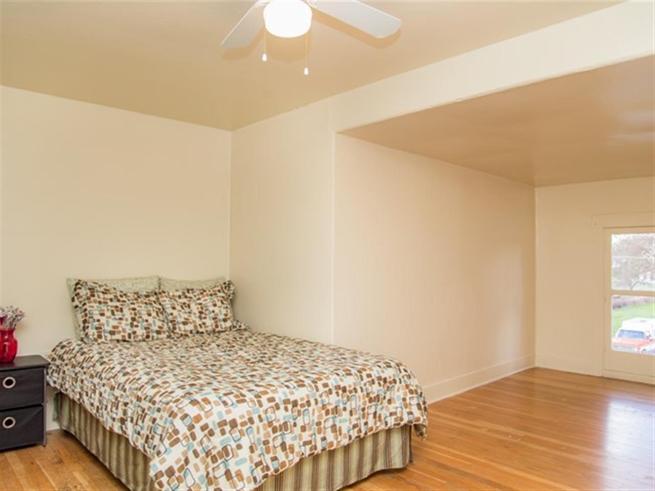8724 E Main Ave - Photo 10