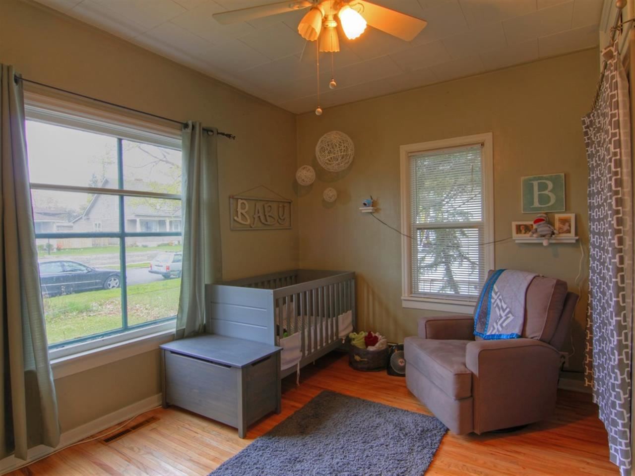 525 W Providence Ave - Photo 12