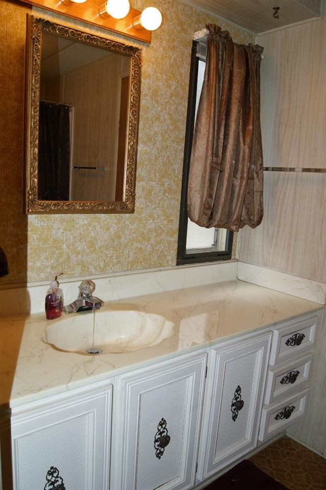 17604 E 6th Ave - Photo 15