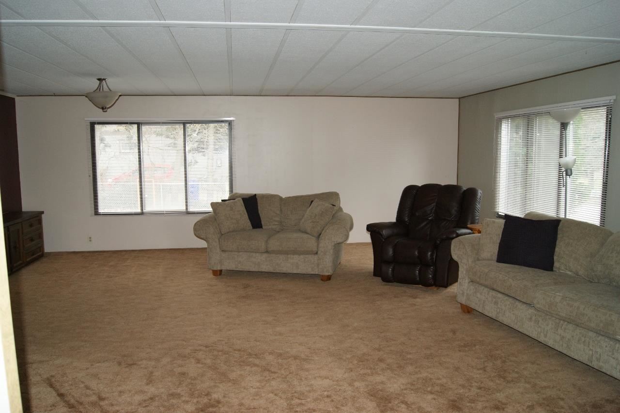 17604 E 6th Ave - Photo 8
