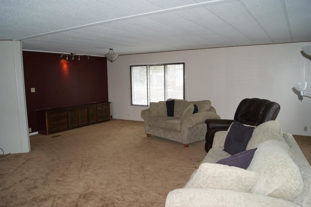 17604 E 6th Ave - Photo 9