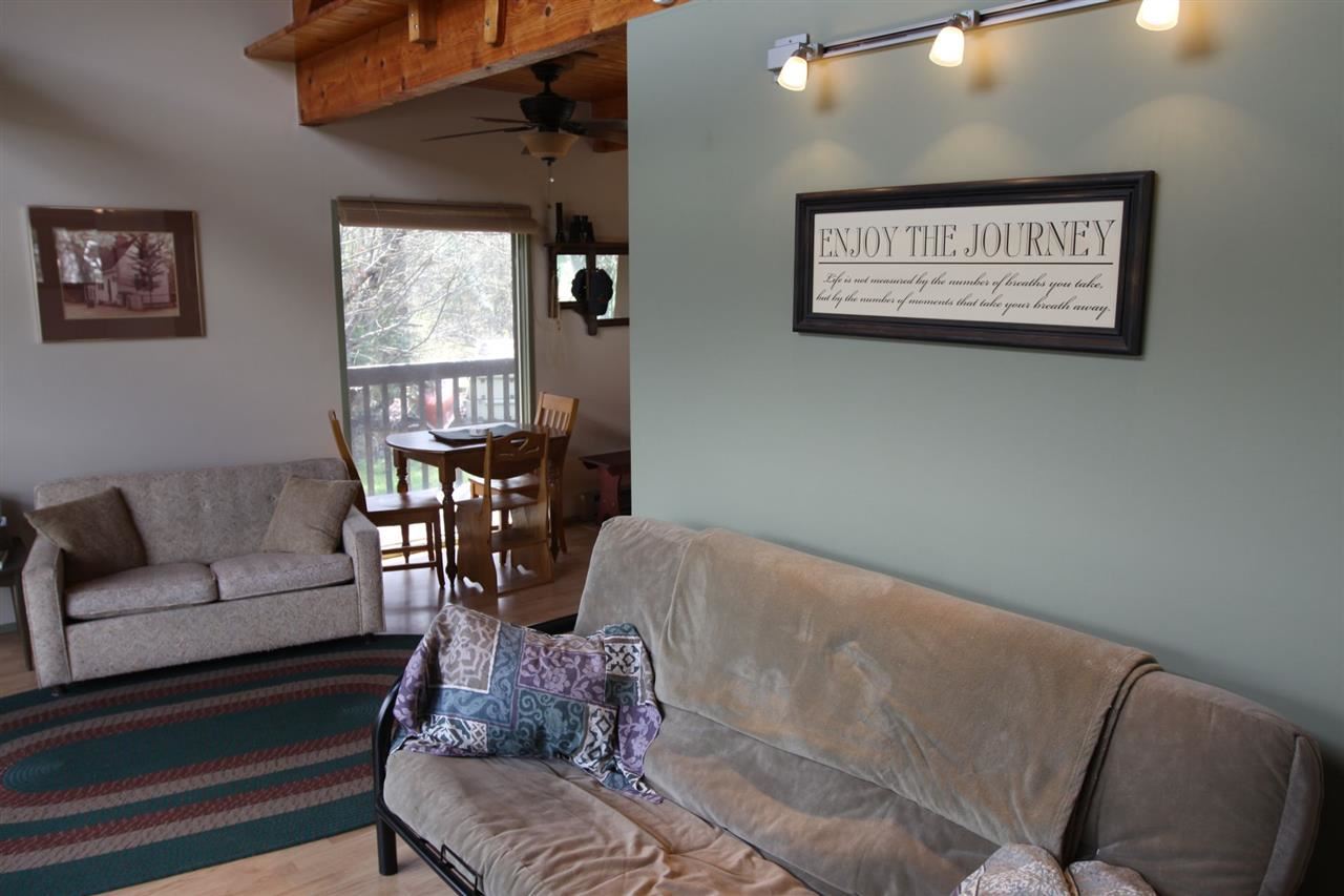 1292 Stanley Dr - Photo 6