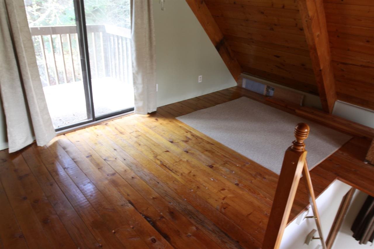 1292 Stanley Dr - Photo 8