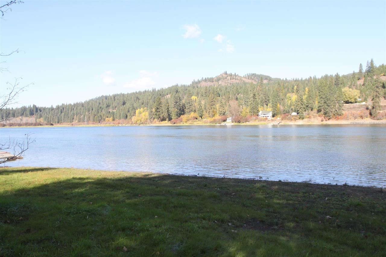 1292 Stanley Dr - Photo 10