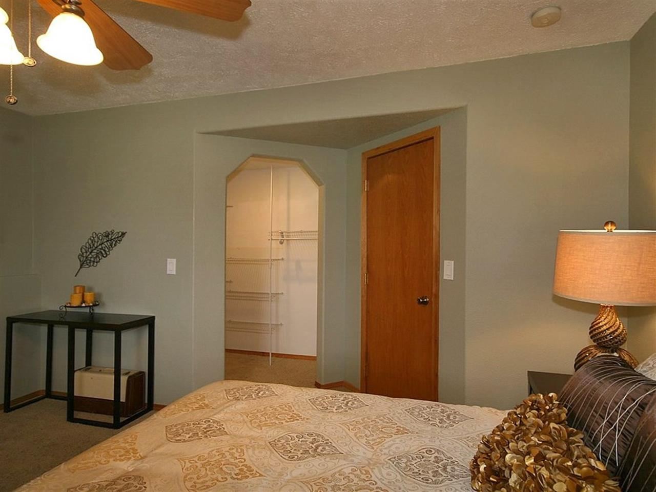 10909 E 12th Ave - Photo 12