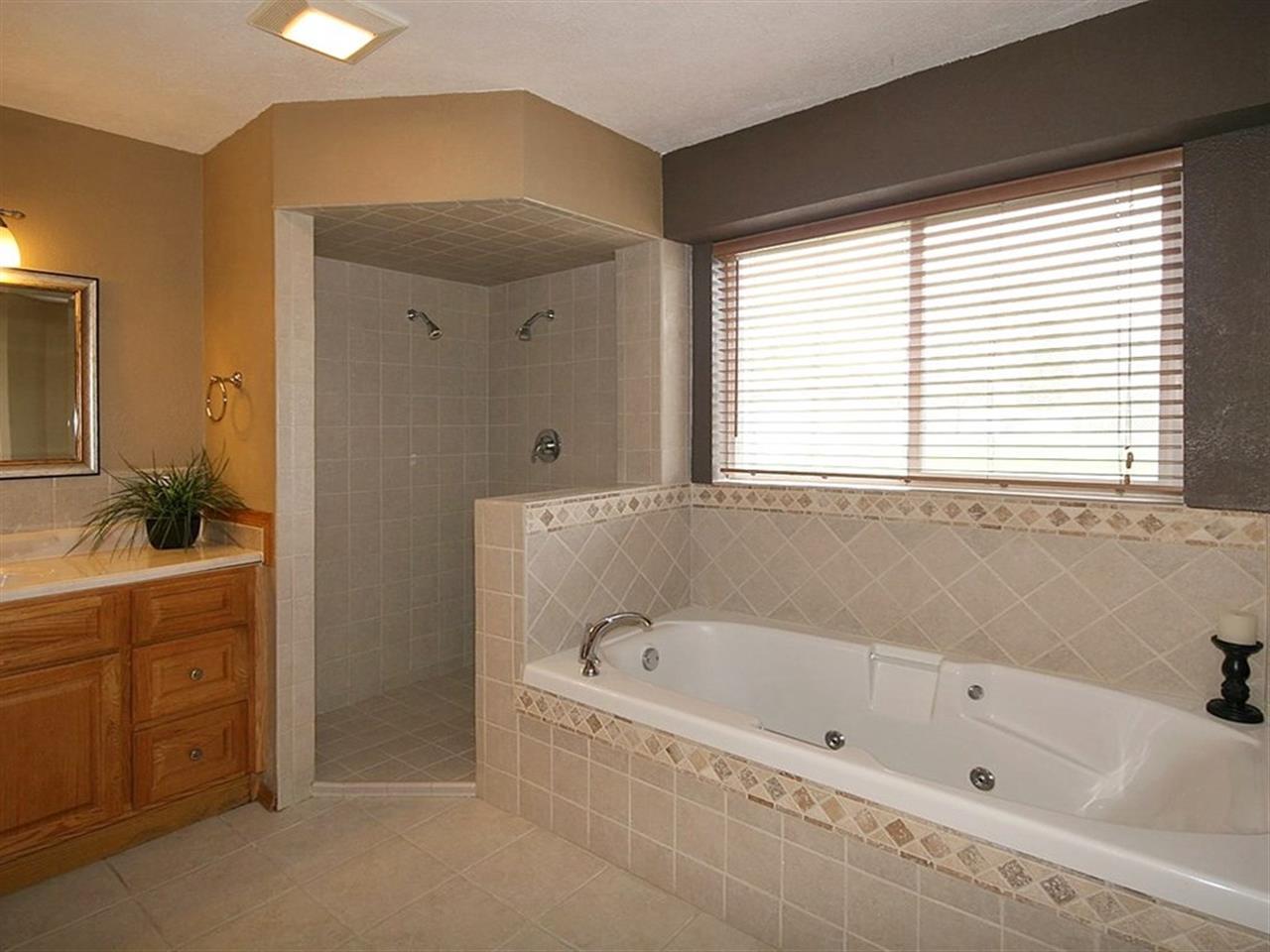 10909 E 12th Ave - Photo 13