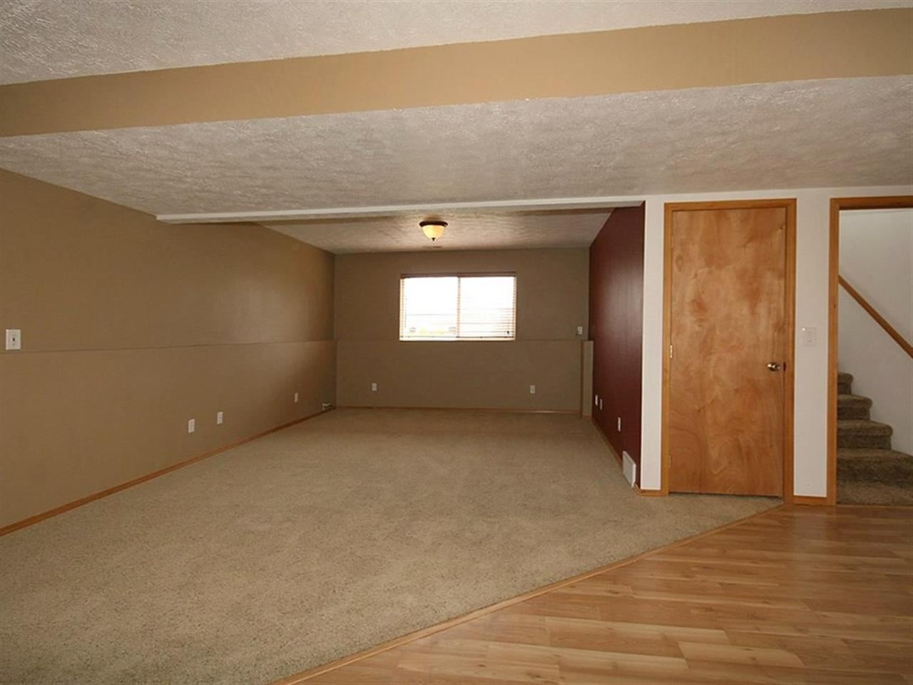 10909 E 12th Ave - Photo 9