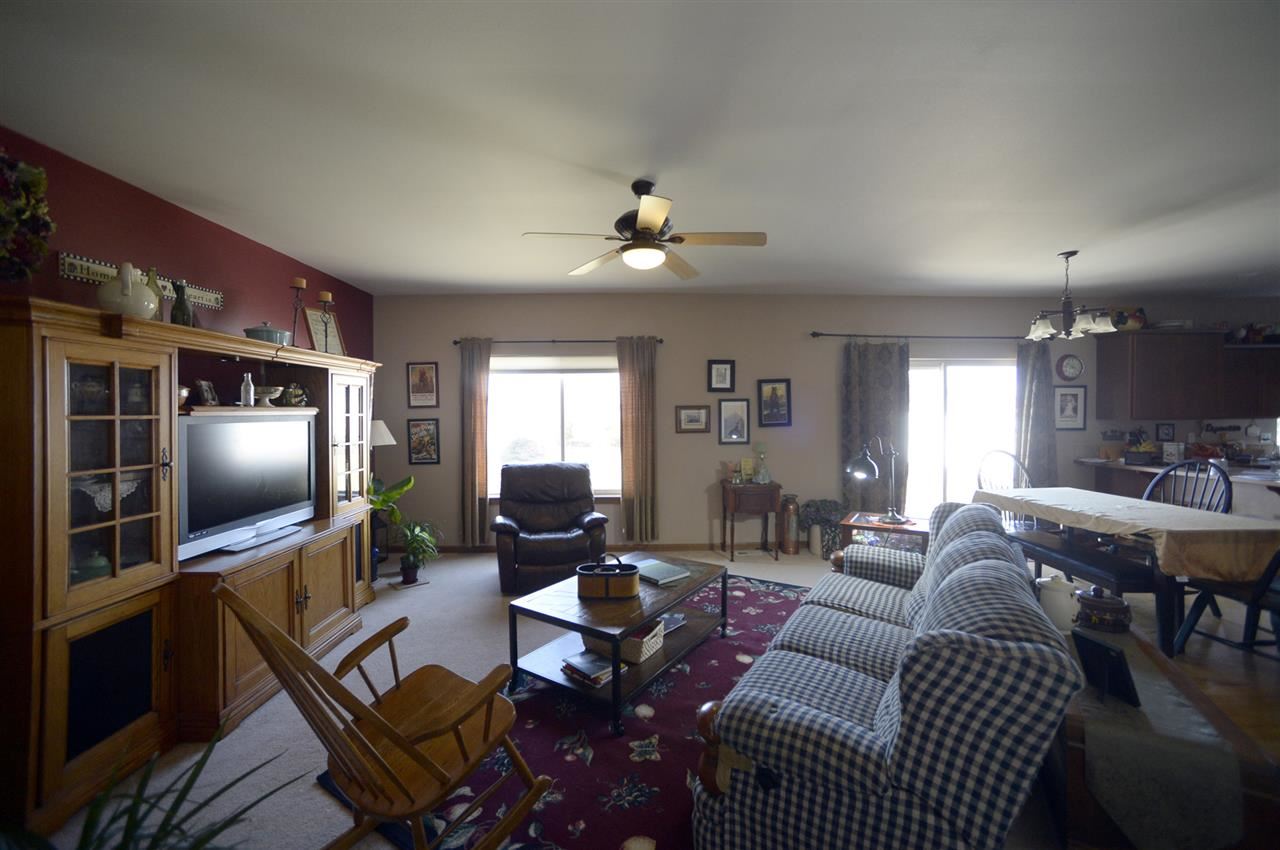 1424 W Tualatin Dr - Photo 3