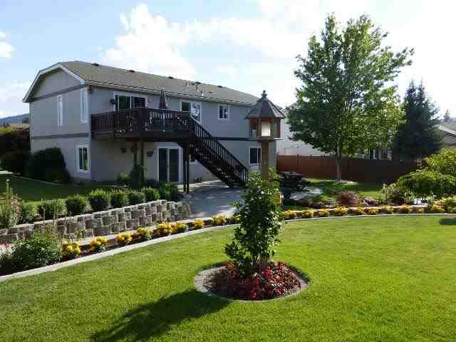 11615 E 38th Ave - Photo 3