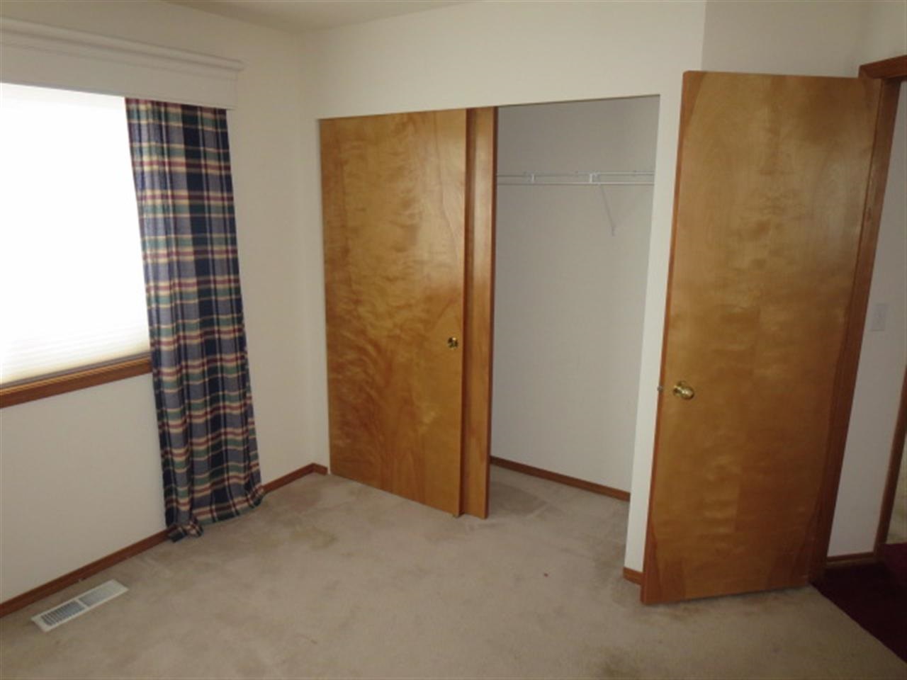 11512 E 38th Ave - Photo 12