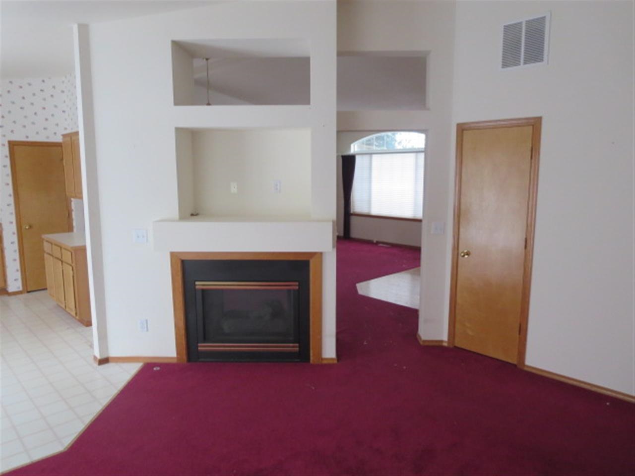 11512 E 38th Ave - Photo 4