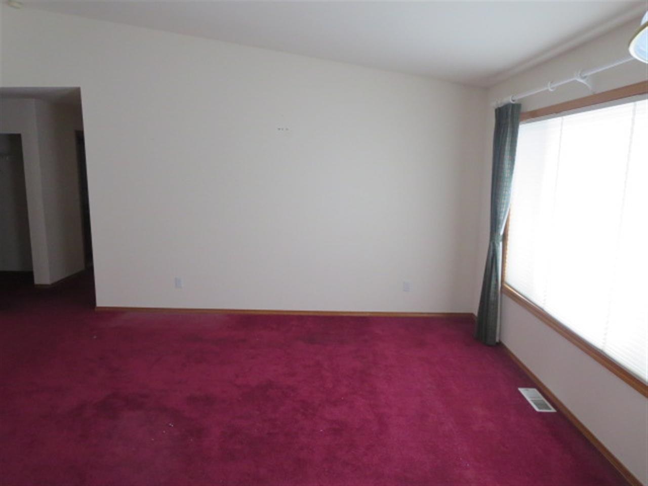 11512 E 38th Ave - Photo 8