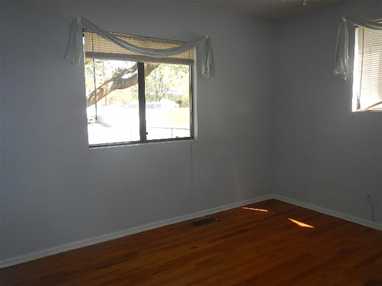 2625 W Columbia Ave - Photo 8
