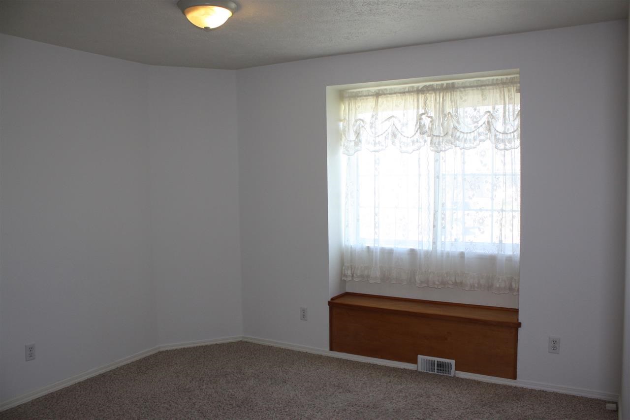 720 S Pineview - Photo 5
