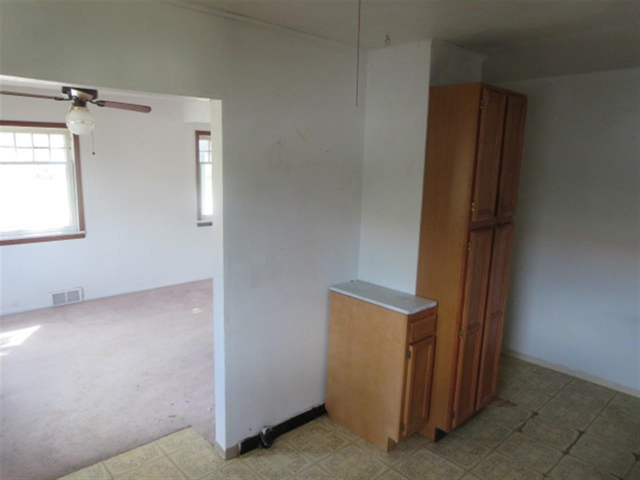 8221 E Fairview Ave - Photo 7