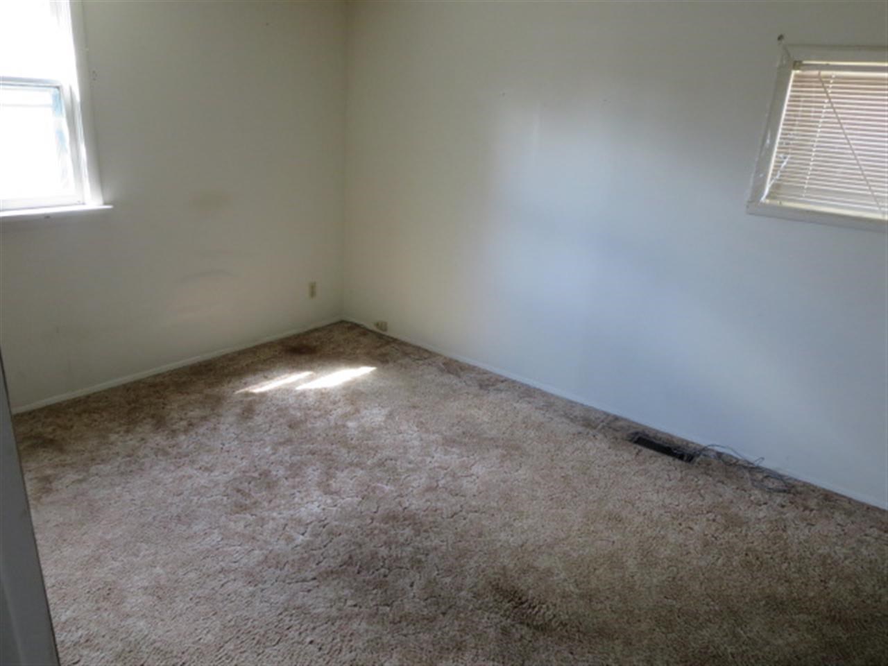 8221 E Fairview Ave - Photo 9