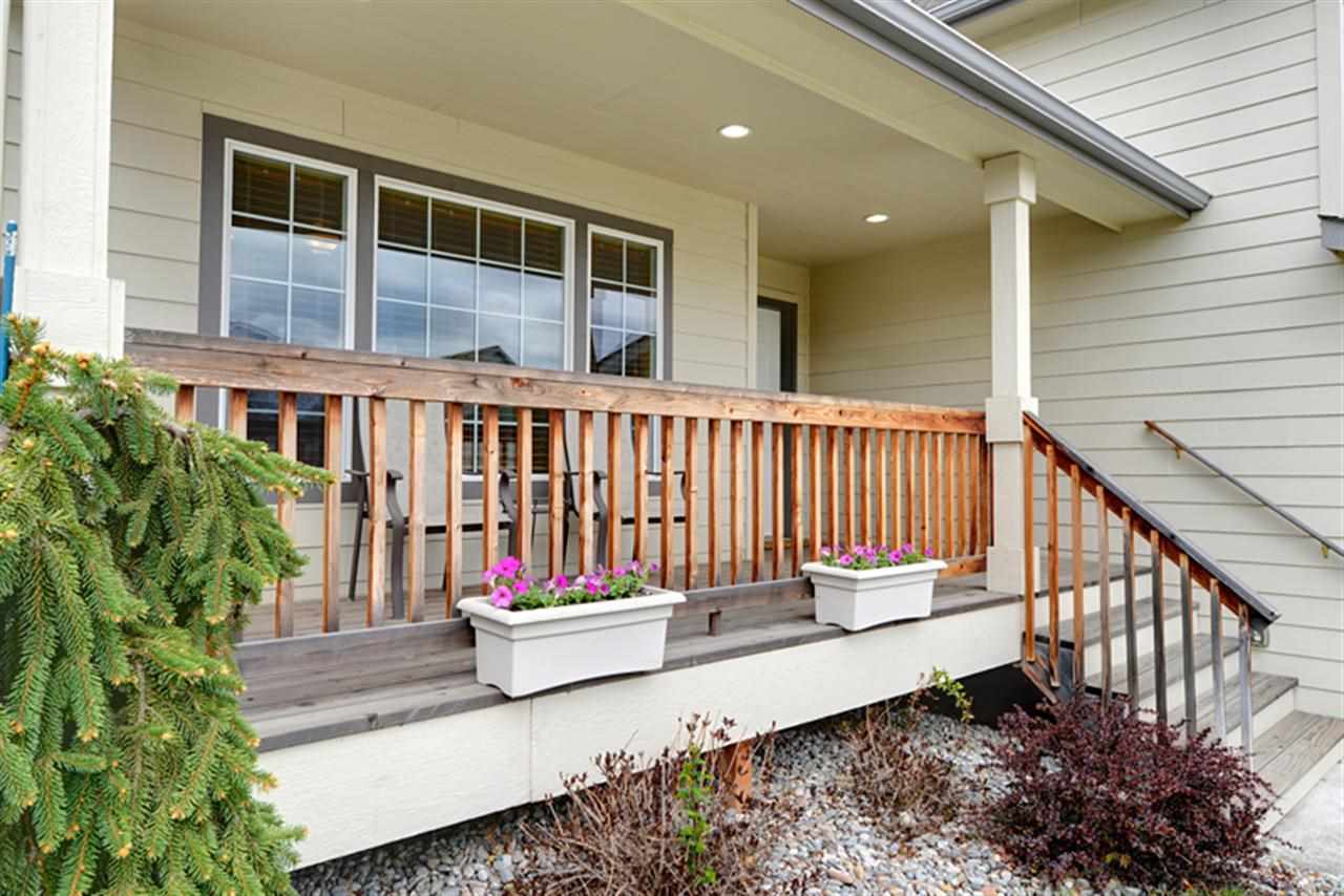 902 S Rees Ln - Photo 2