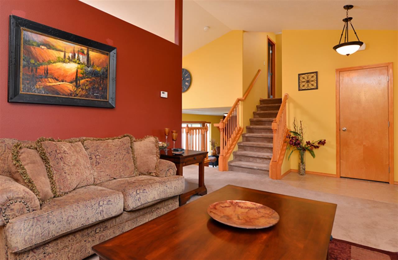 902 S Rees Ln - Photo 4