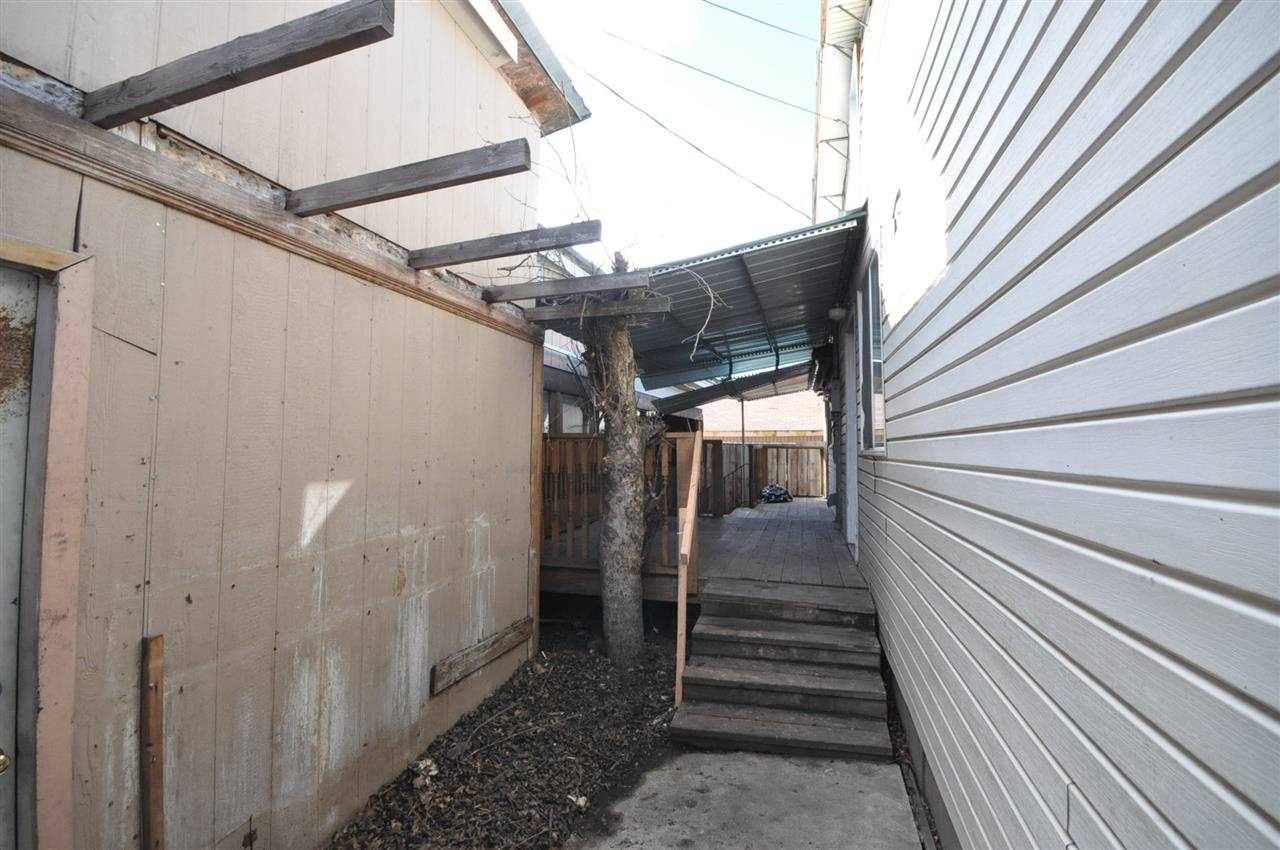 1014 E COURTLAND Ave - Photo 19