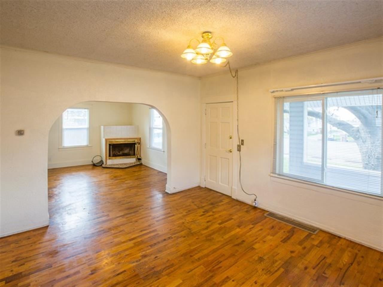 2814 N Perry St - Photo 4