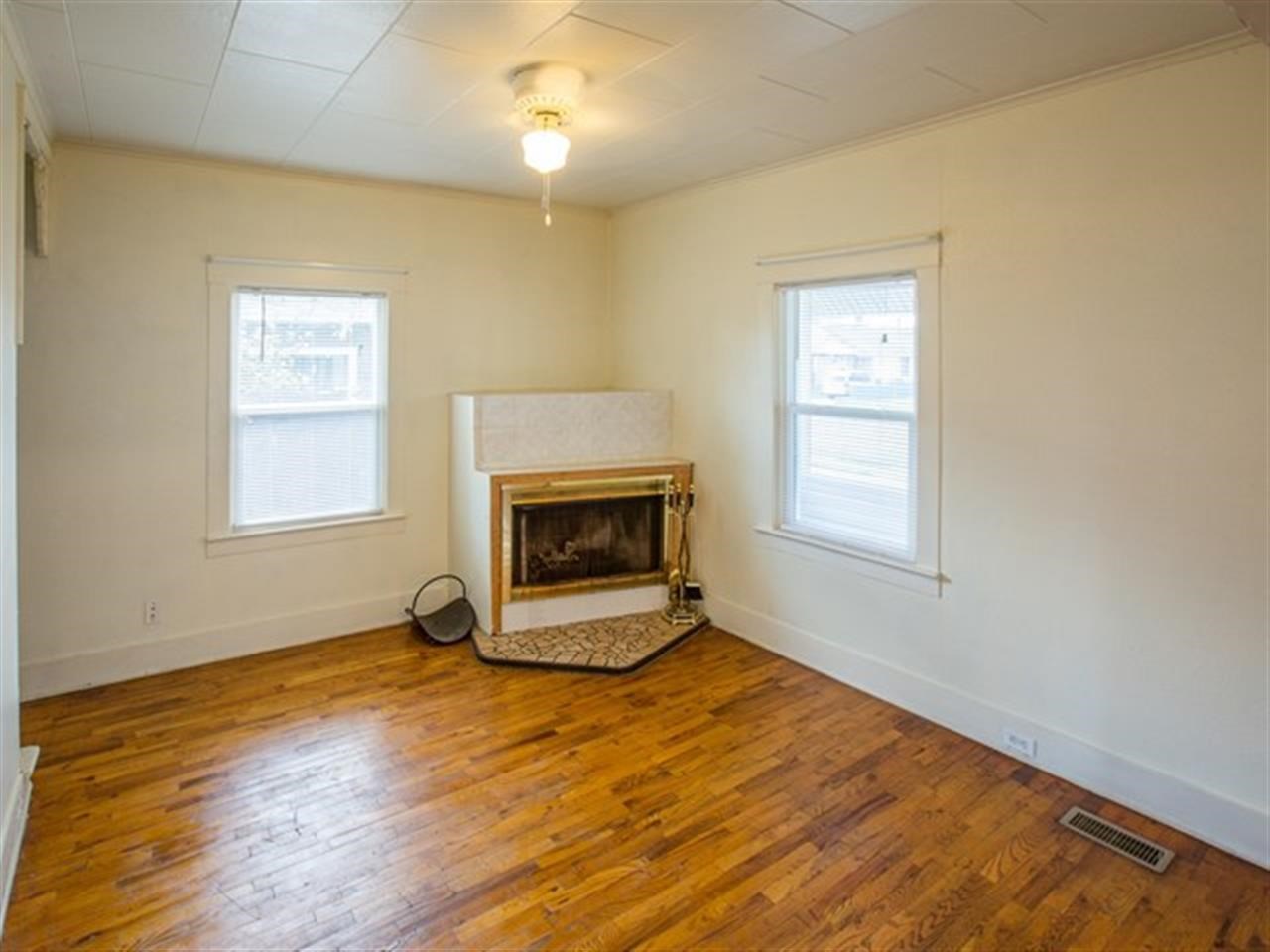 2814 N Perry St - Photo 5