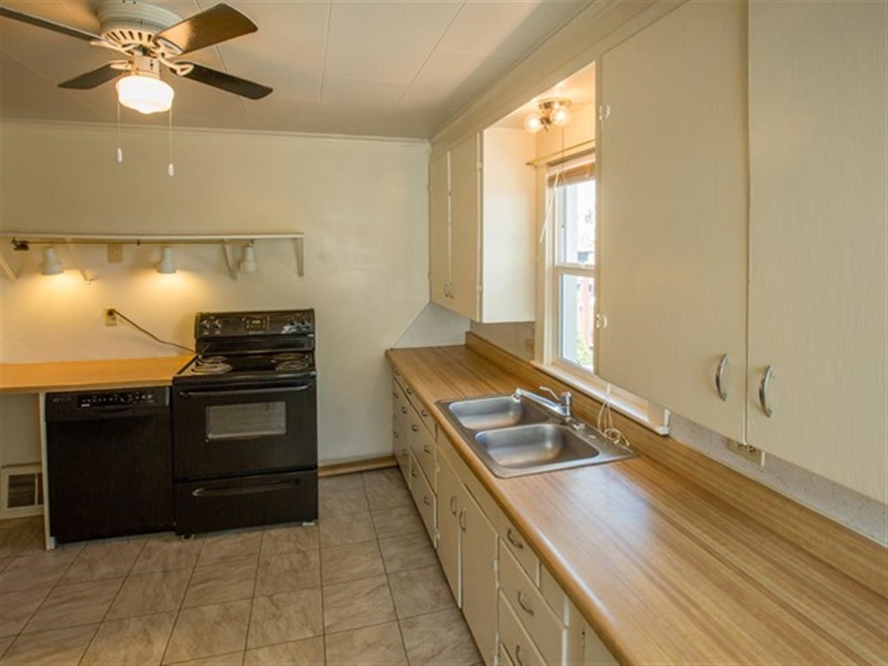 2814 N Perry St - Photo 7