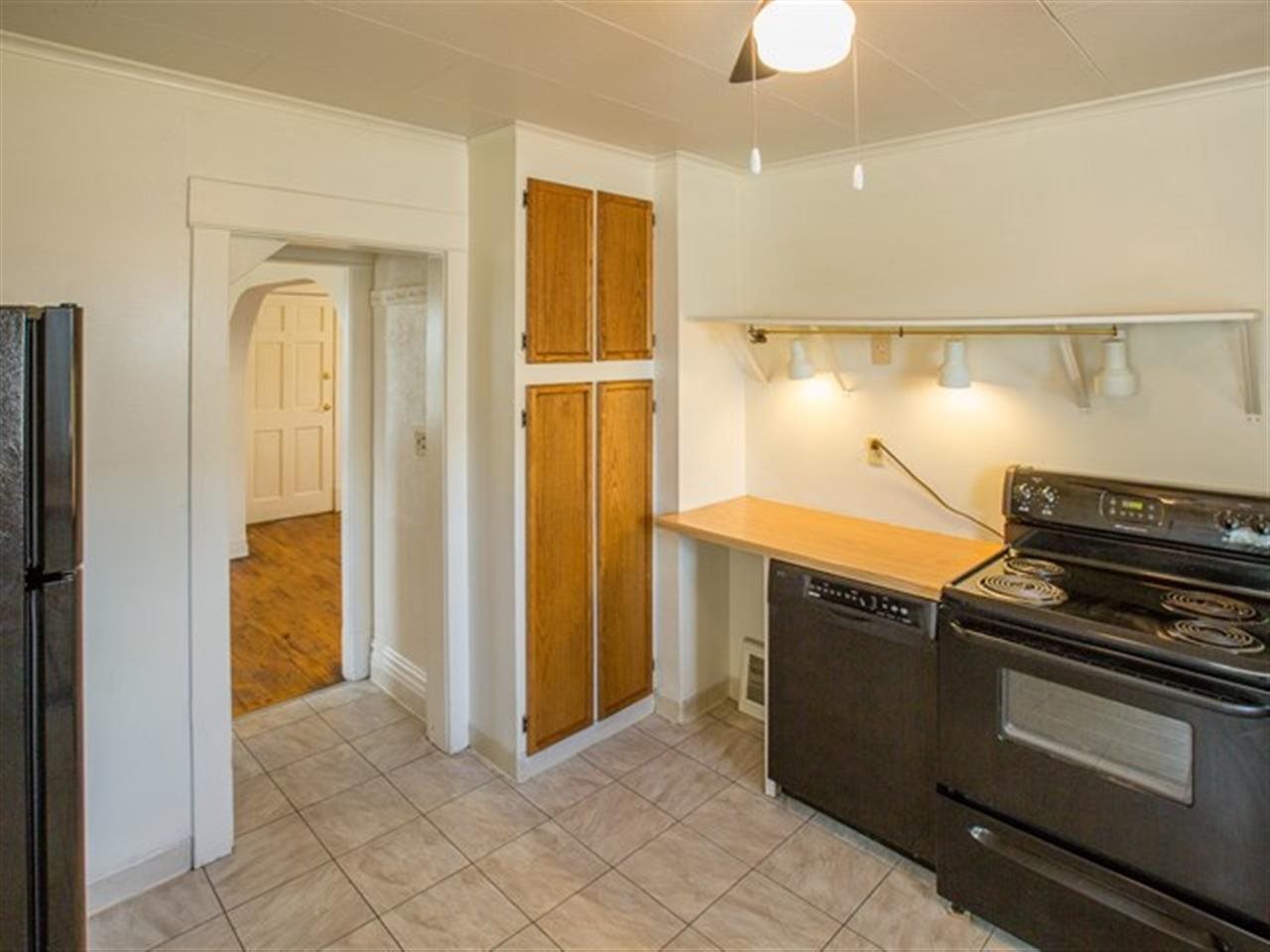 2814 N Perry St - Photo 9
