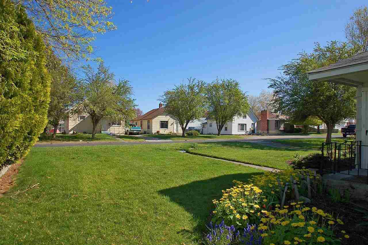 1620 E Crown Ave - Photo 17