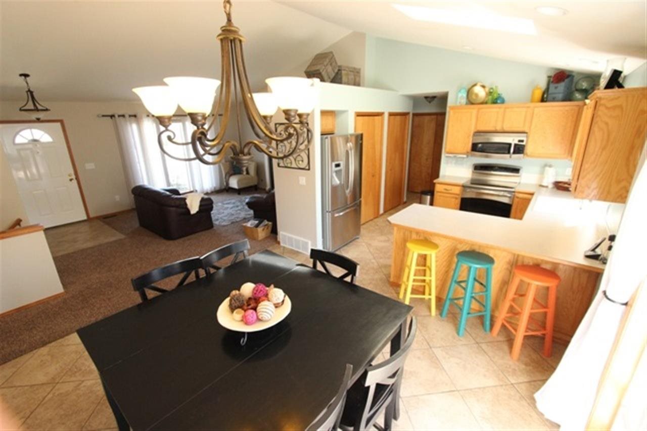 15208 E 17th Ct - Photo 3