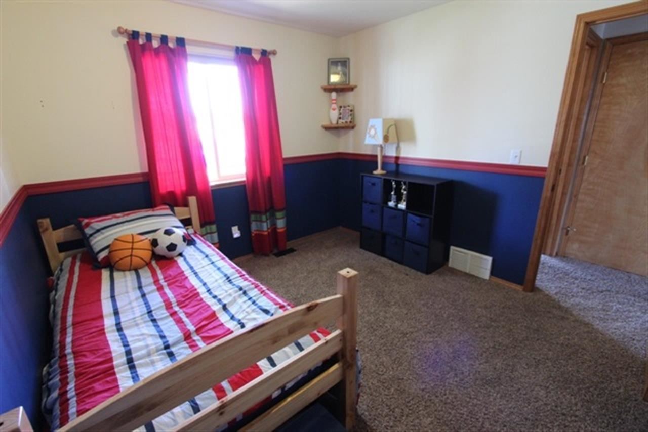 15208 E 17th Ct - Photo 8