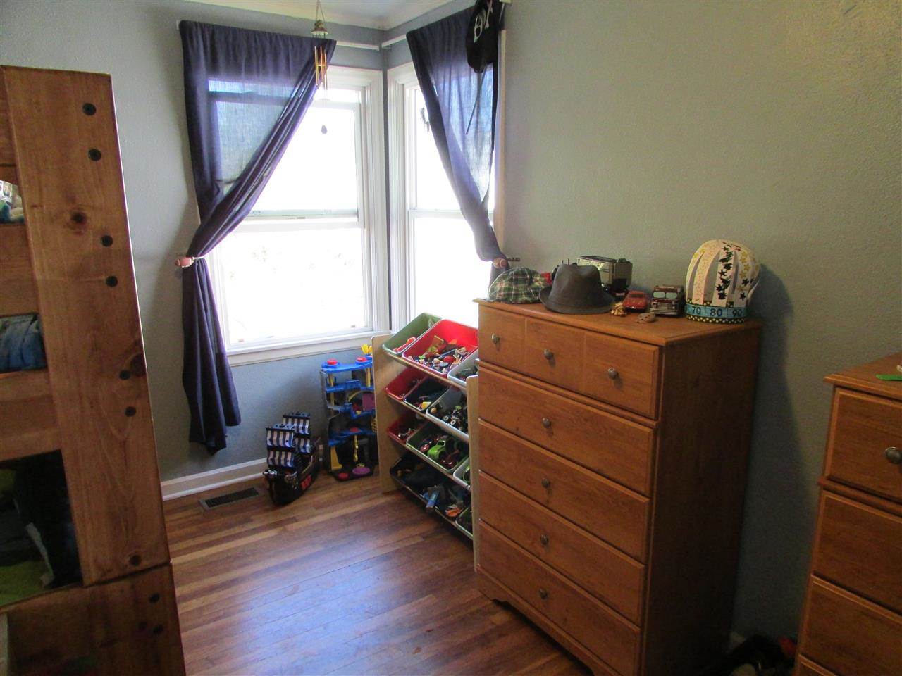 5417 N Elm St - Photo 11