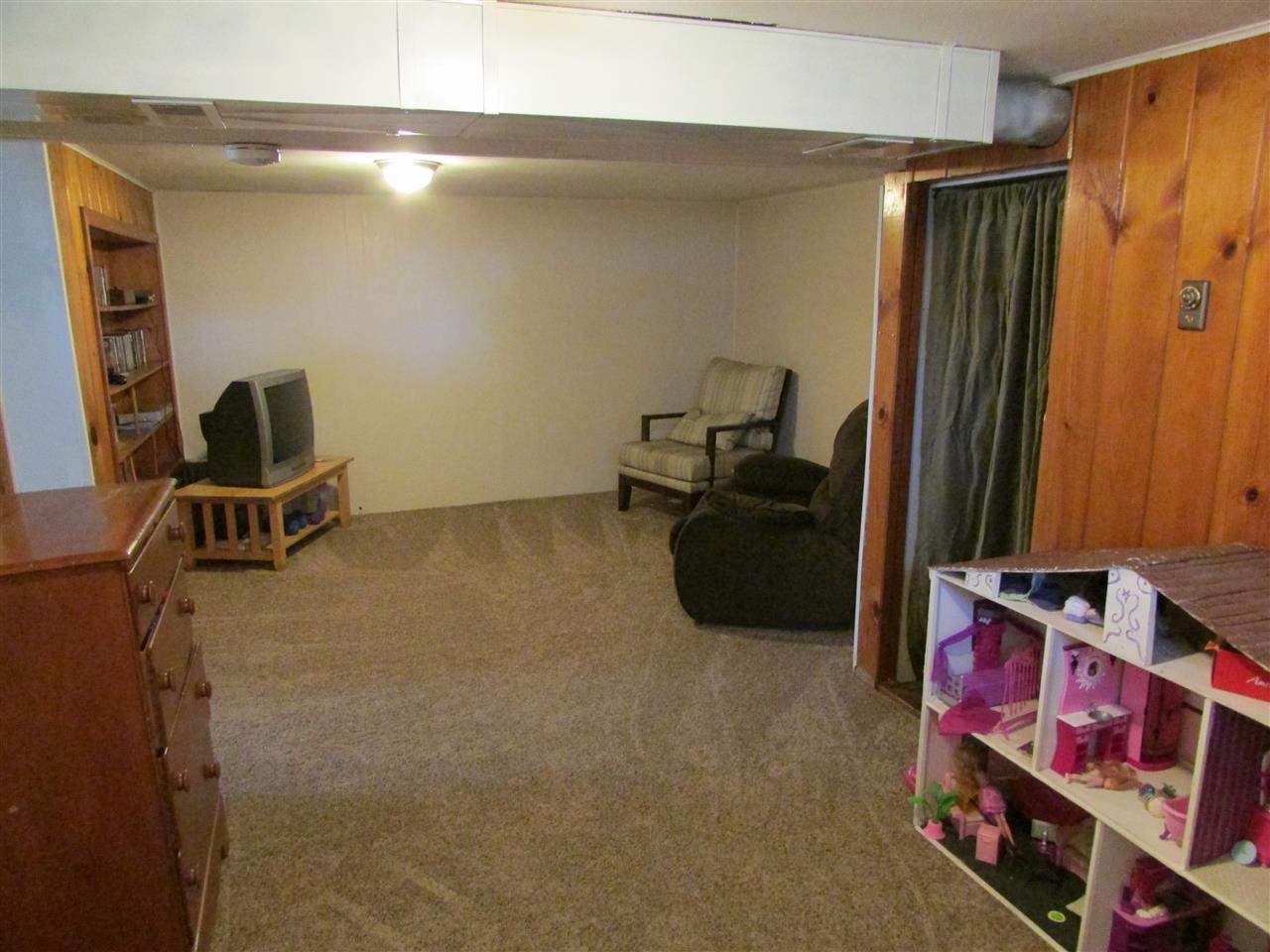 5417 N Elm St - Photo 13