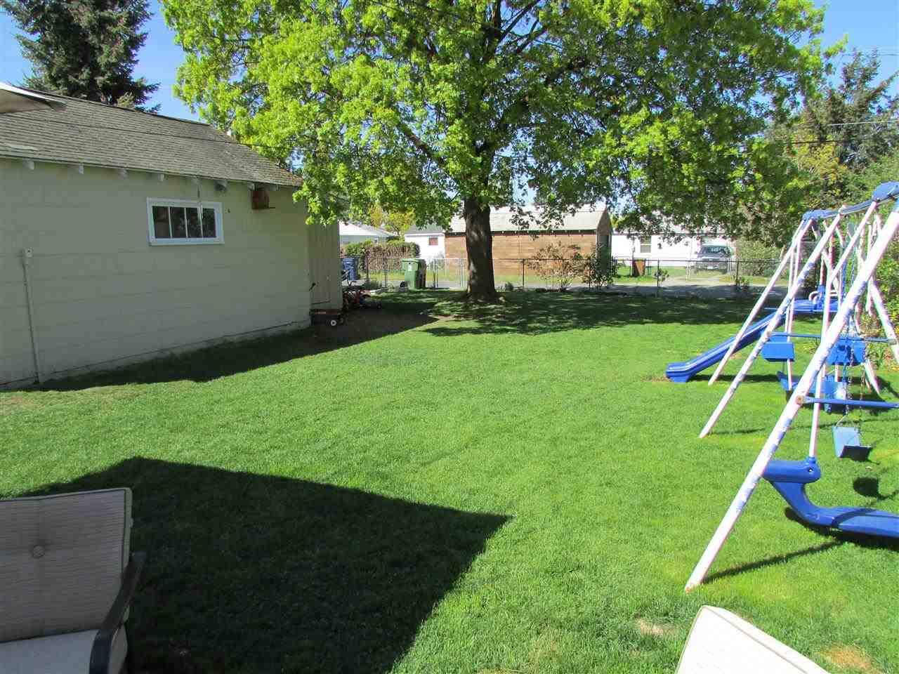 5417 N Elm St - Photo 17
