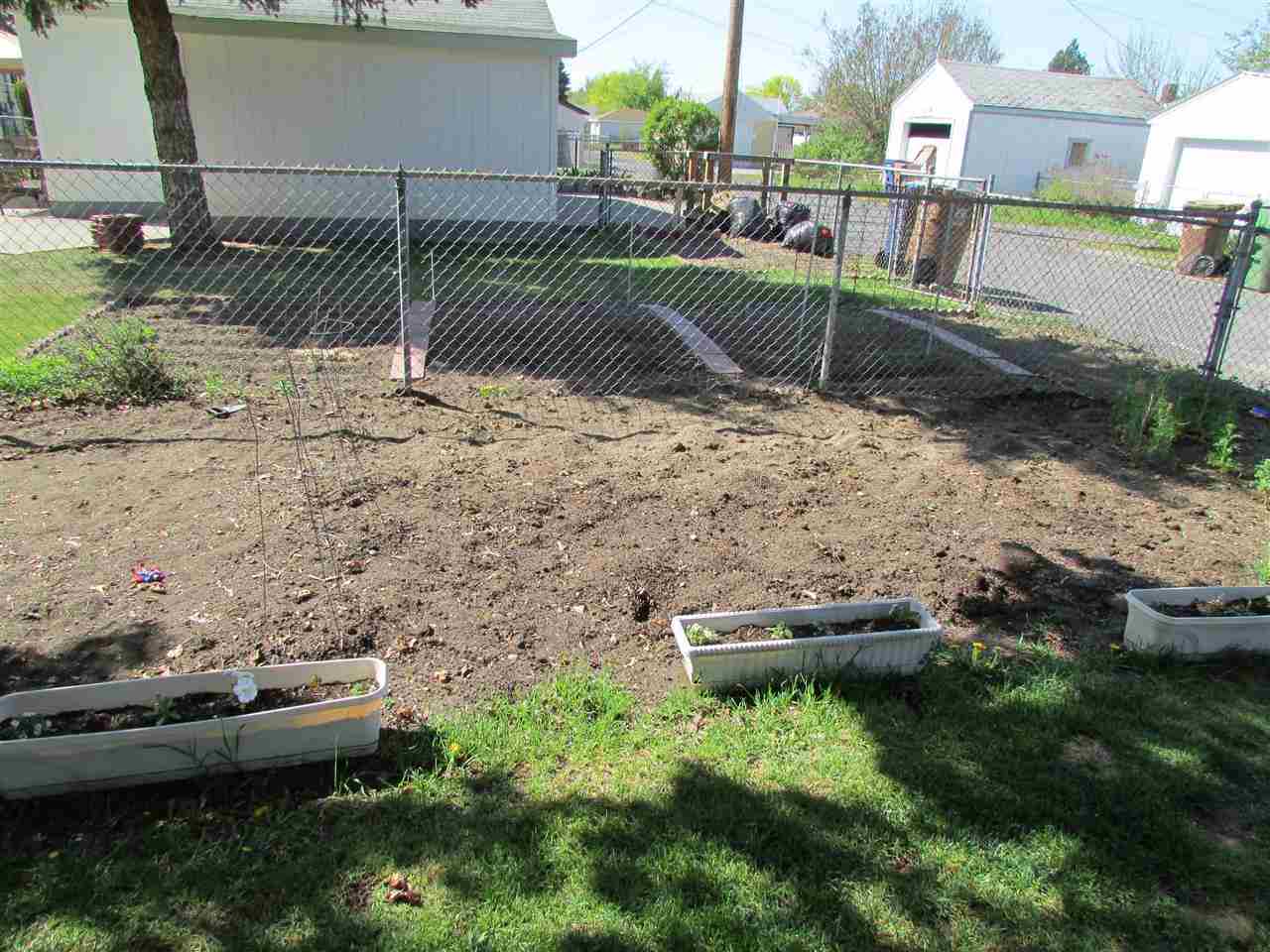 5417 N Elm St - Photo 18