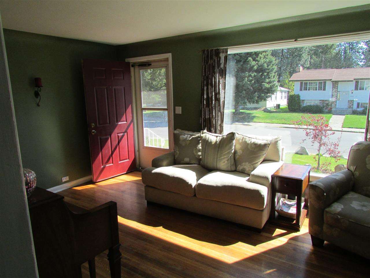 5417 N Elm St - Photo 6