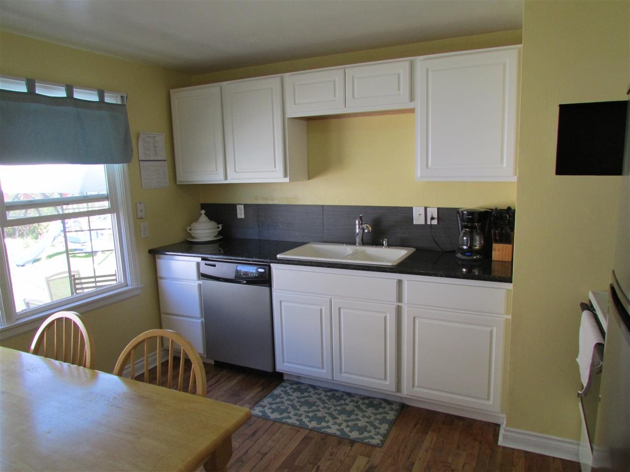5417 N Elm St - Photo 8