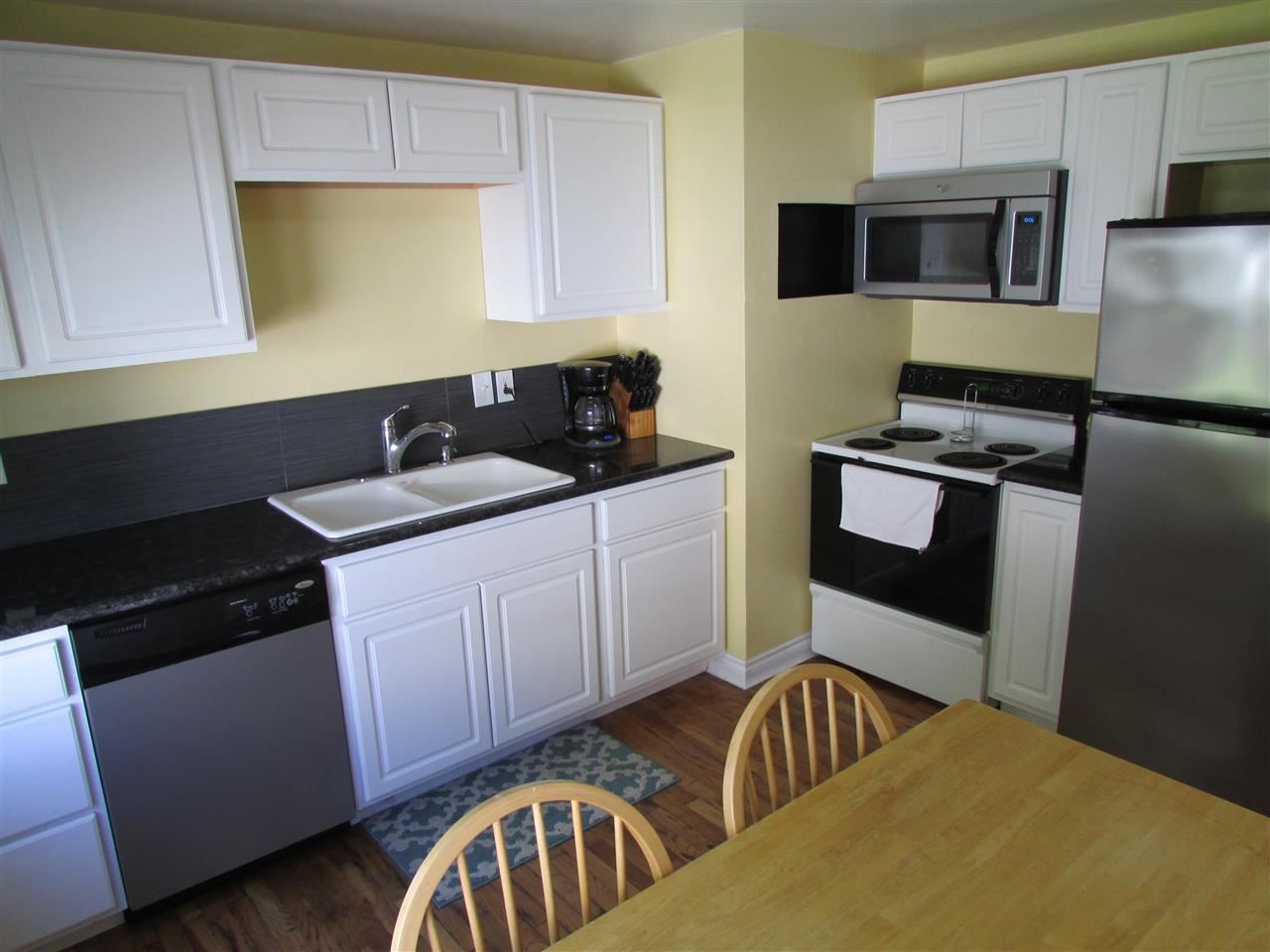 5417 N Elm St - Photo 9