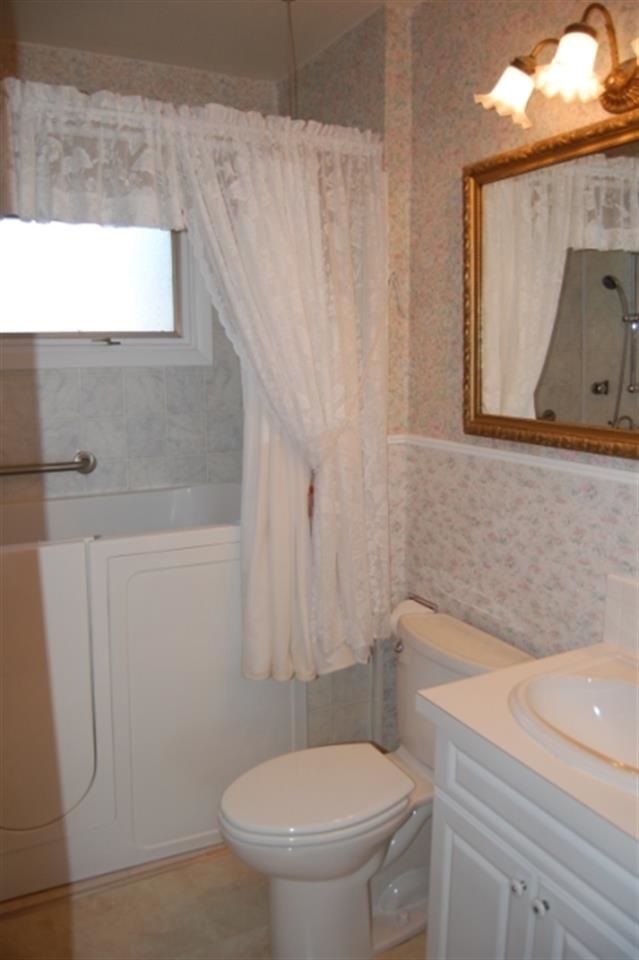 3409 N Edgerton - Photo 8