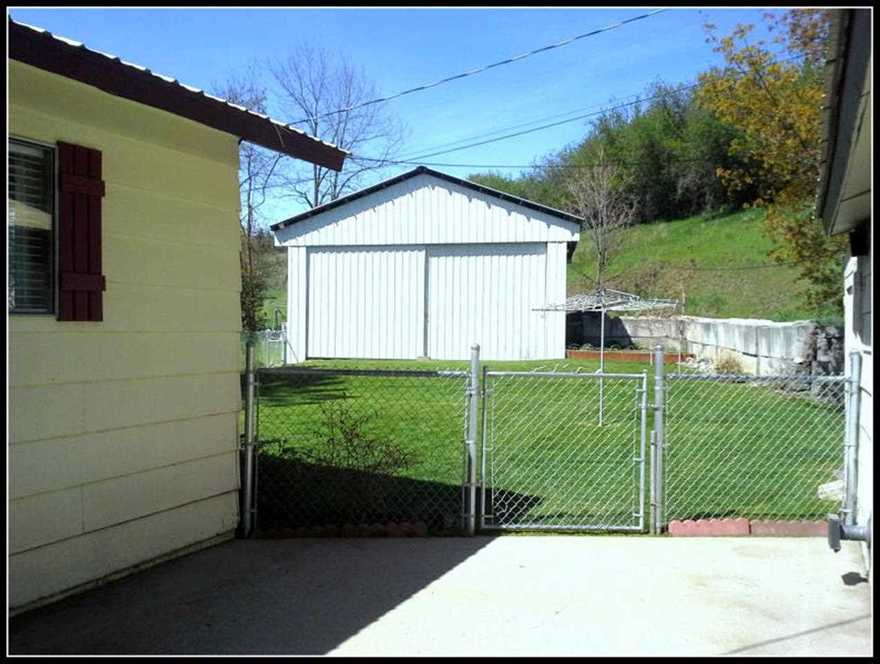280 W 10th Ave - Photo 18