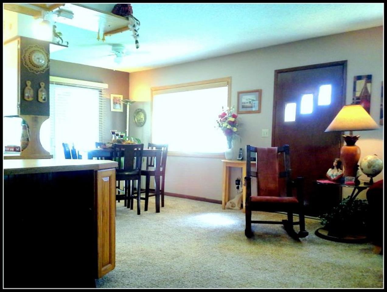 280 W 10th Ave - Photo 3