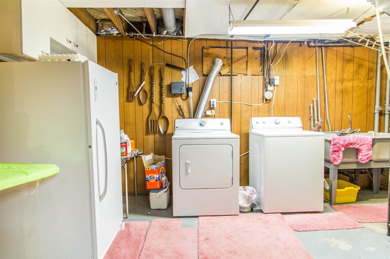 2028 W Grace Ave - Photo 18