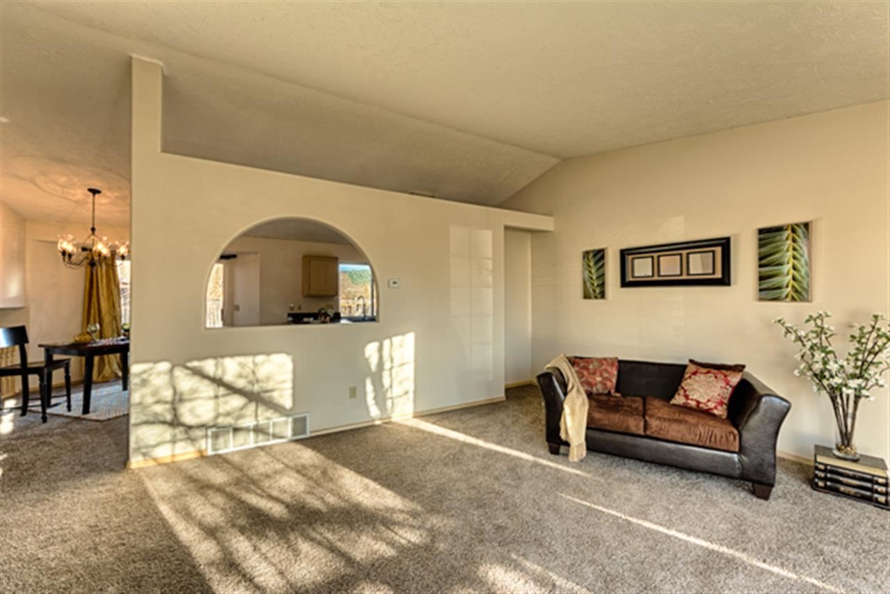 904 N WRIGHT Blvd - Photo 4